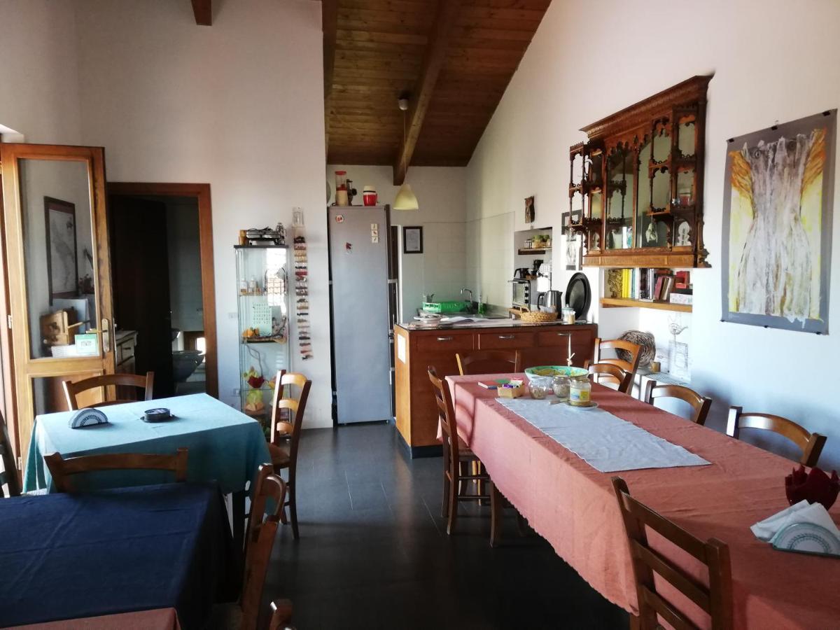 Bed and Breakfast Casa del Geco Paestum Exterior foto