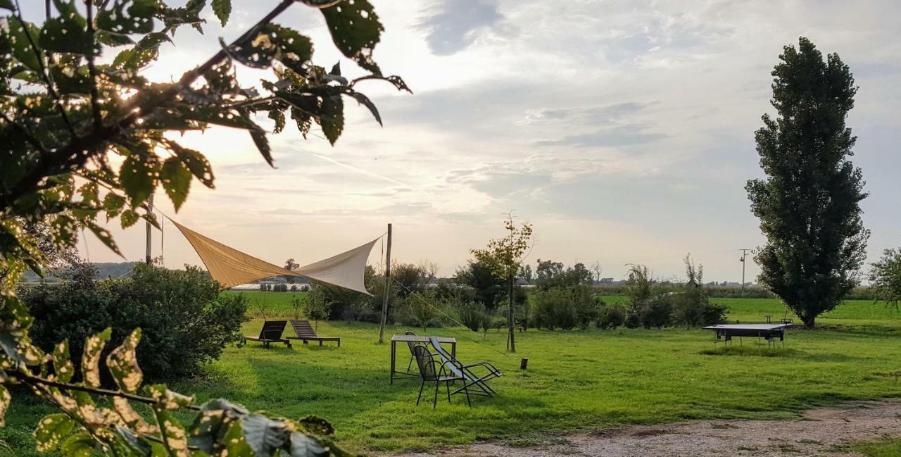 Bed and Breakfast Casa del Geco Paestum Exterior foto